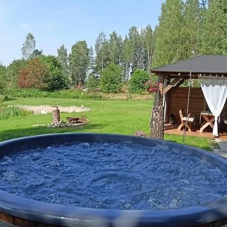 Large Home, Jacuzzi, Sauna, Salt Cave Σπίτι διακοπών Lipusz