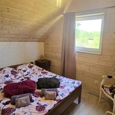בית נופש Large Home, Jacuzzi, Sauna, Salt Cave