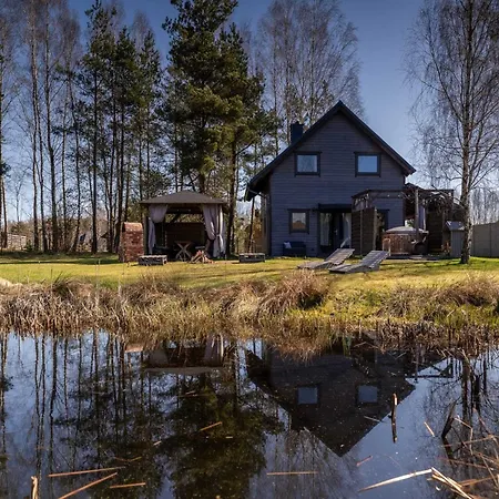 Large Home, Jacuzzi, Sauna, Salt Cave Lipusz